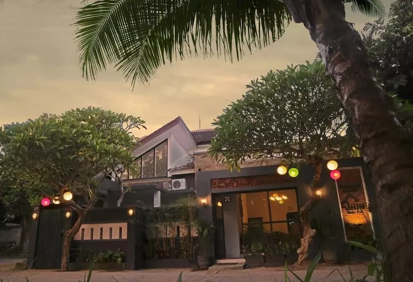 Aamiaismajoitus (B&B) De Lungguh Family Homestay