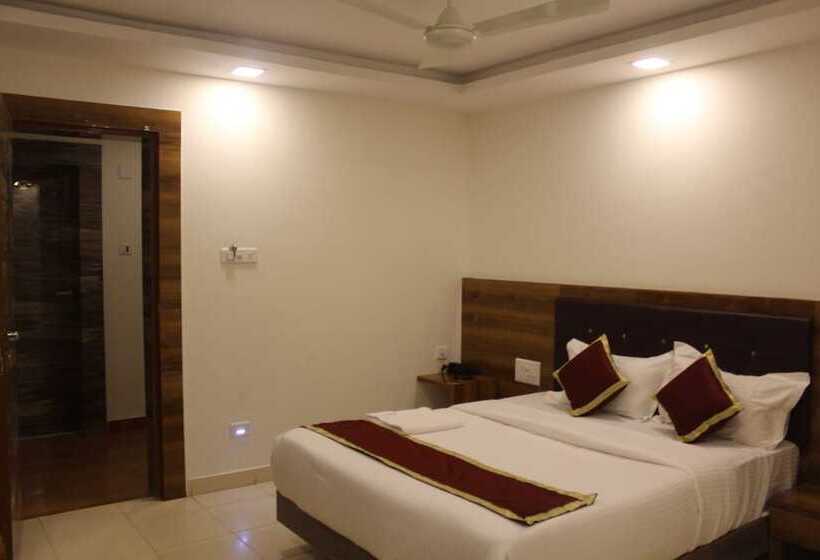 هتل Ak International Rooms