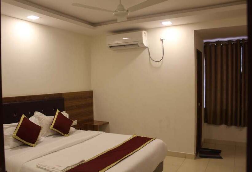 هتل Ak International Rooms