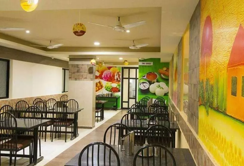 هتل Ak Residency