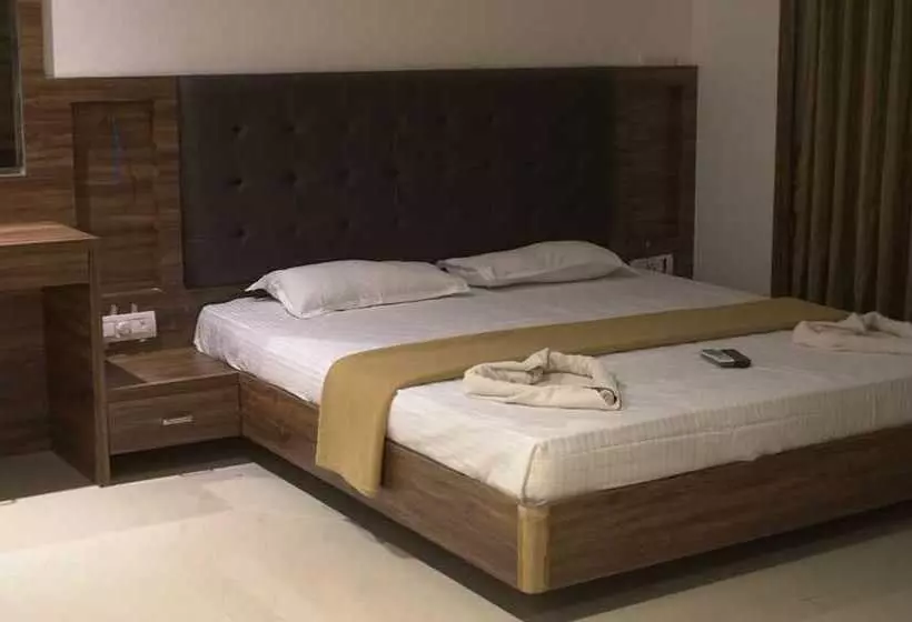 هتل Ak Residency