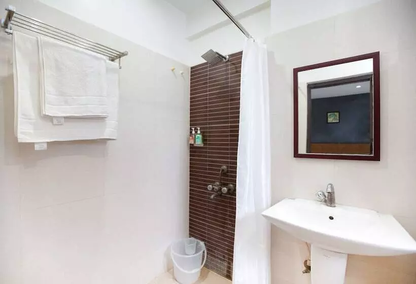 هتل Ak Residency