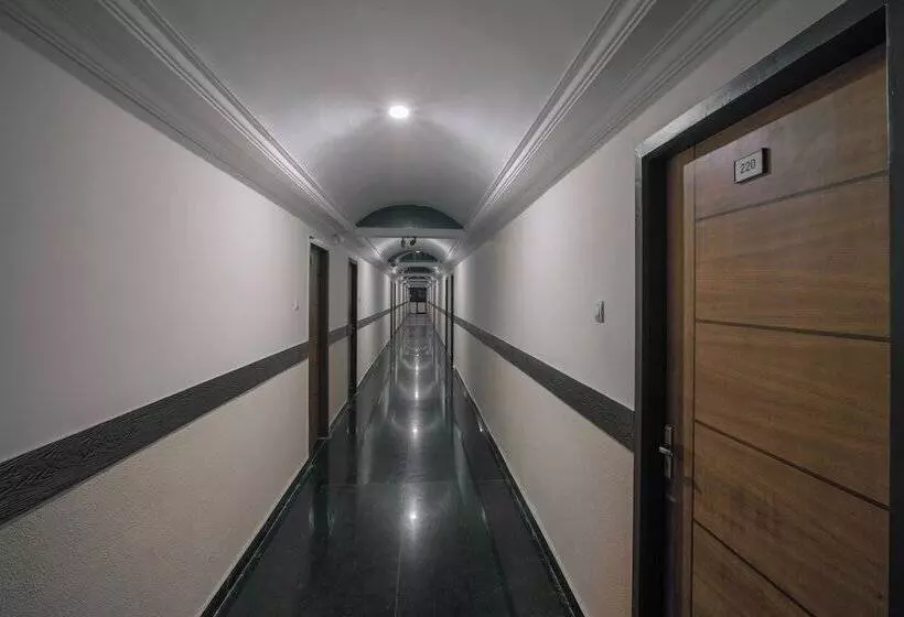 هتل Ak Residency