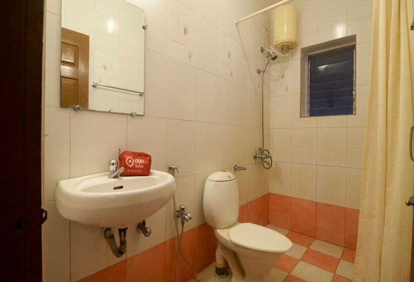 בית מלון כפרי Eshan Guest House By Oyo Rooms