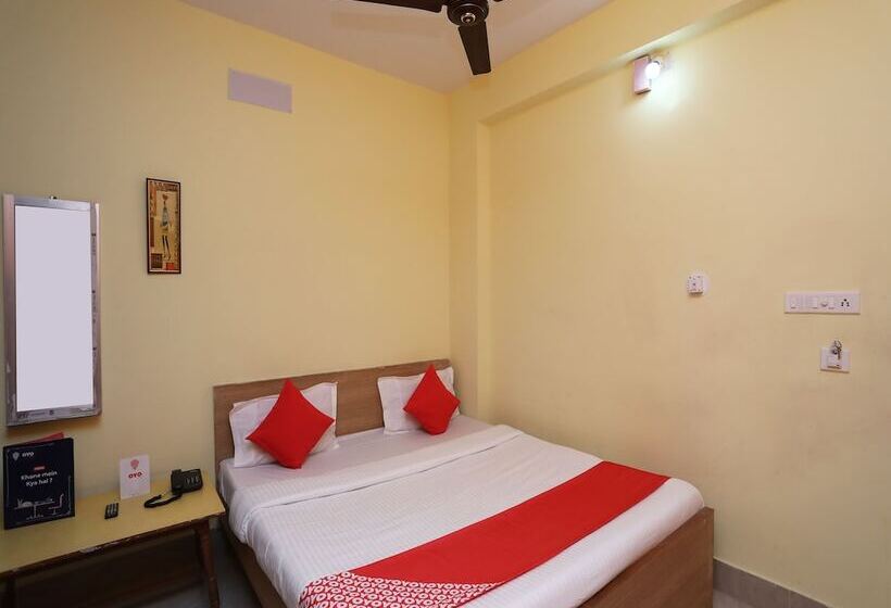 בית מלון כפרי Eshan Guest House By Oyo Rooms