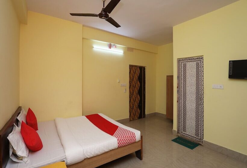 בית מלון כפרי Eshan Guest House By Oyo Rooms