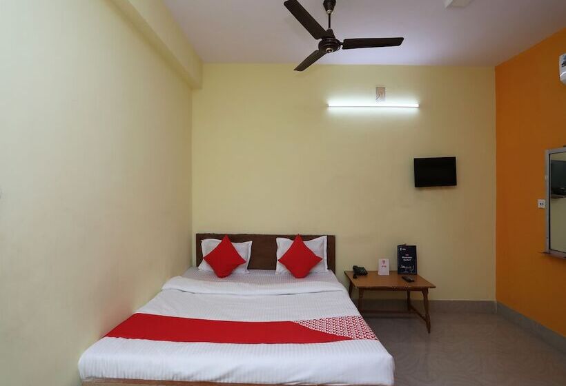 בית מלון כפרי Eshan Guest House By Oyo Rooms