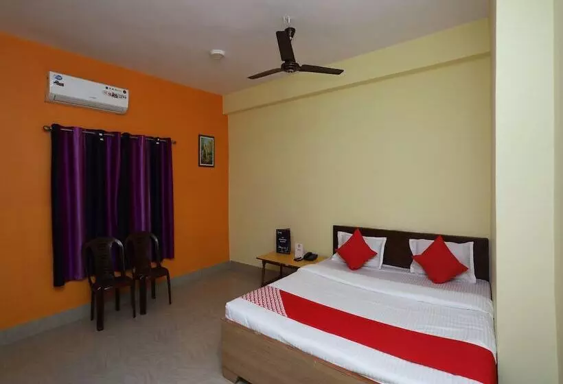 ホテル Eshan Guest House By Oyo Rooms