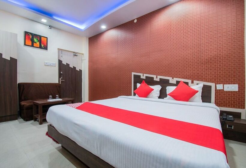 هتل Janvi International By Oyo Rooms