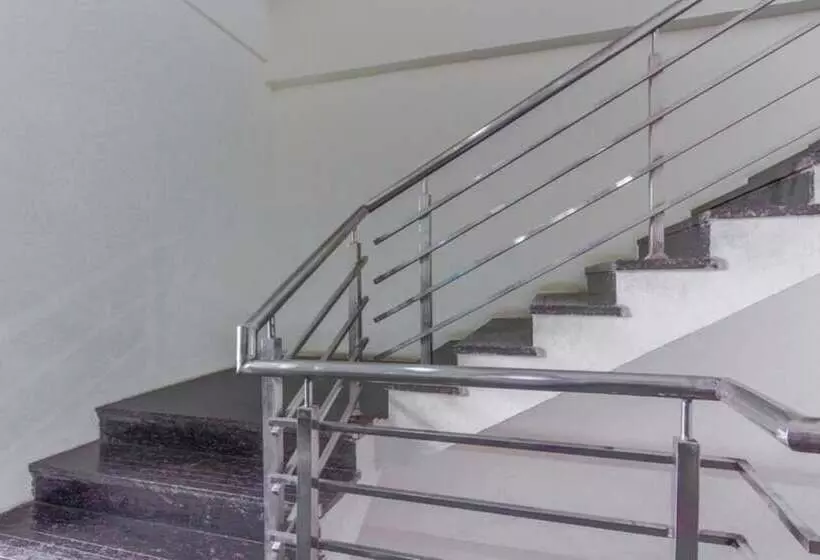ホテル Karavali Residency
