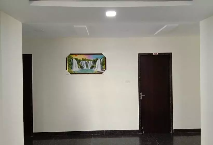 ホテル Karavali Residency