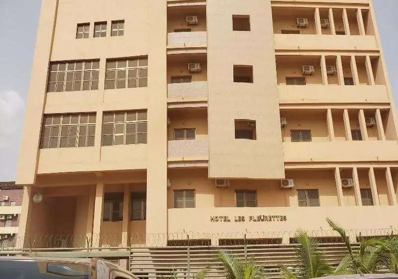 هتل Les Fleurettes