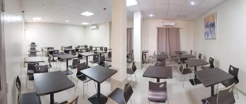 هتل Les Fleurettes