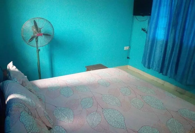 هتل Magreth Event Centre &