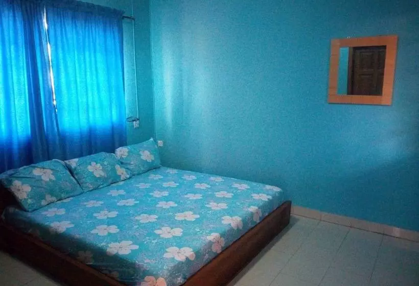 هتل Magreth Event Centre &