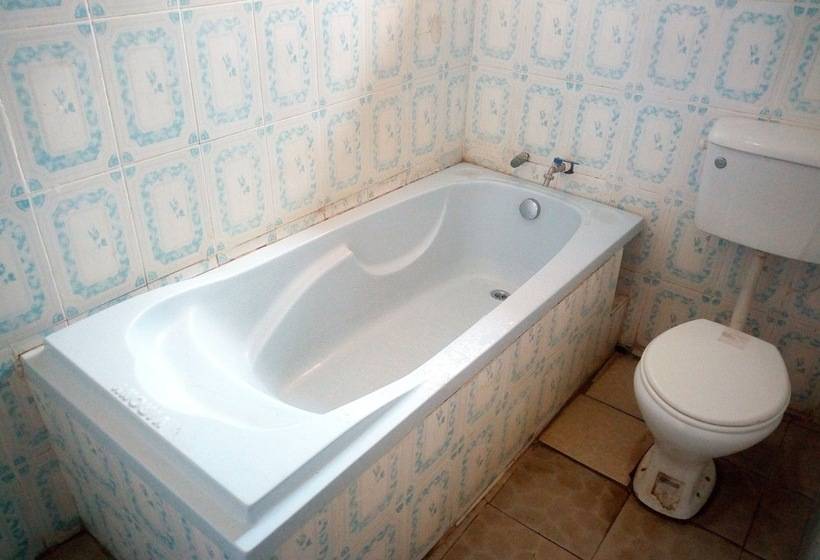 Отель Magreth Event Centre &