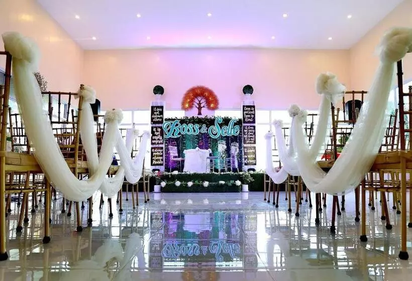 Hotelli Mahalta Resorts And Convention Center