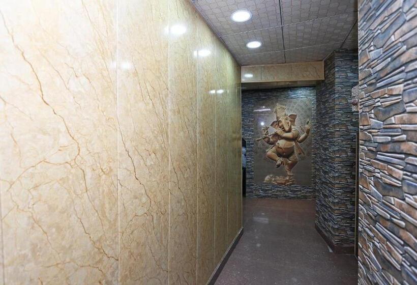 Oyo 18782 Hotel Mannat