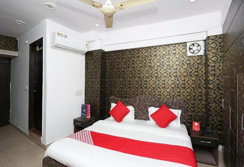 Oyo 18782 Hotel Mannat
