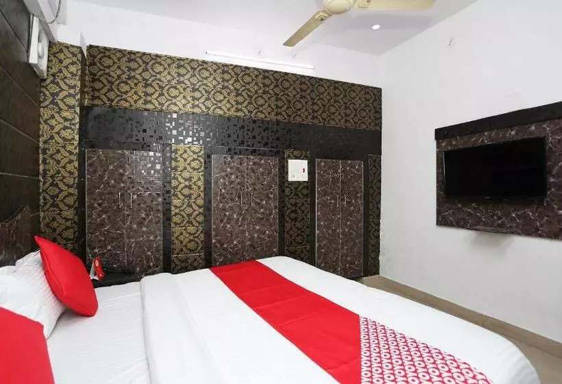 Oyo 18782 Hotel Mannat