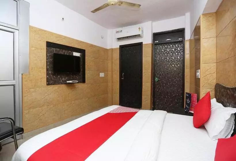 Oyo 18782 Hotel Mannat