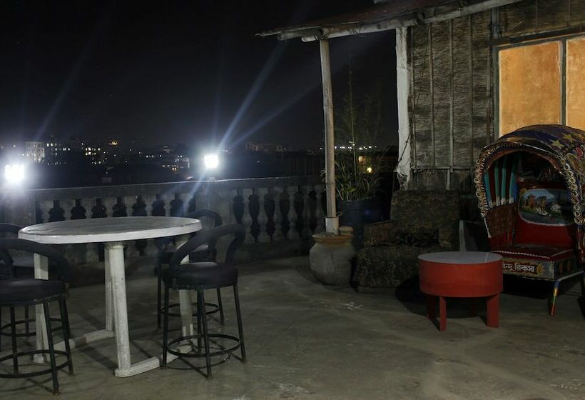 پانسیون Space A