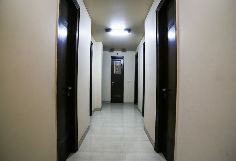 בית מלון כפרי Capital O 928 Villa@43