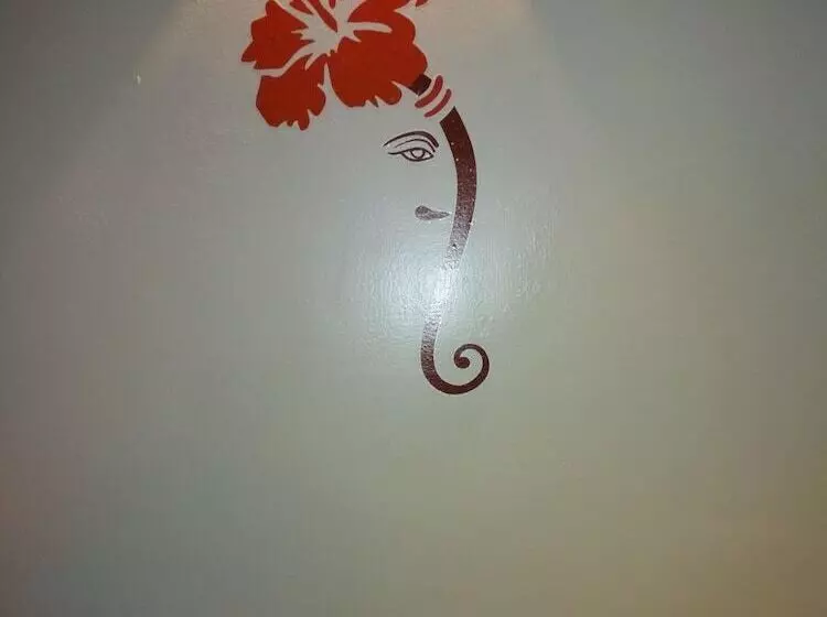 ホテル Durvankur