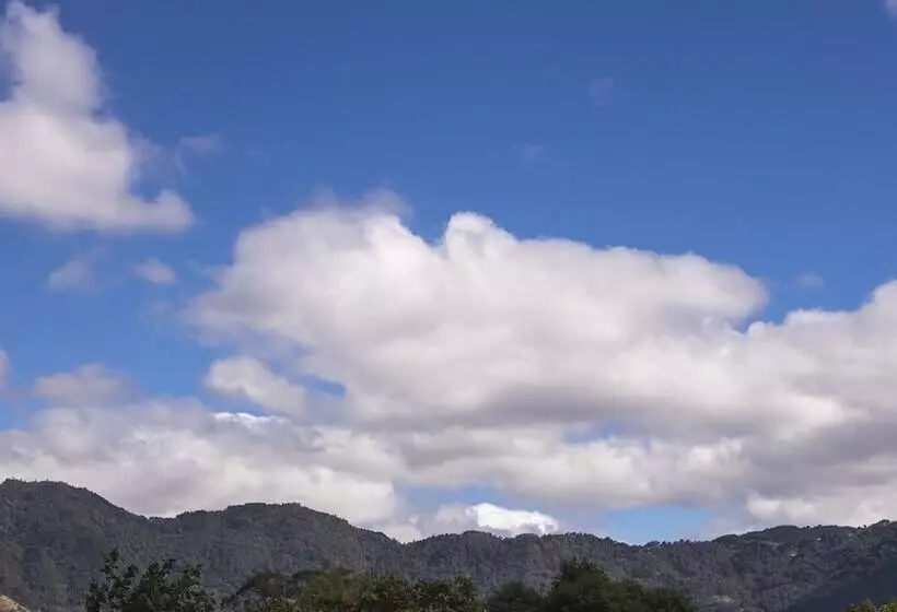 هتل Posada Rosa Balvina