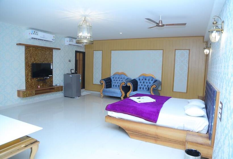 فندق Santoshi Novatel