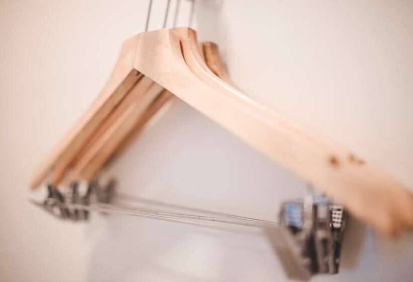 Hotel Trip Inn Near Airport Or City Center