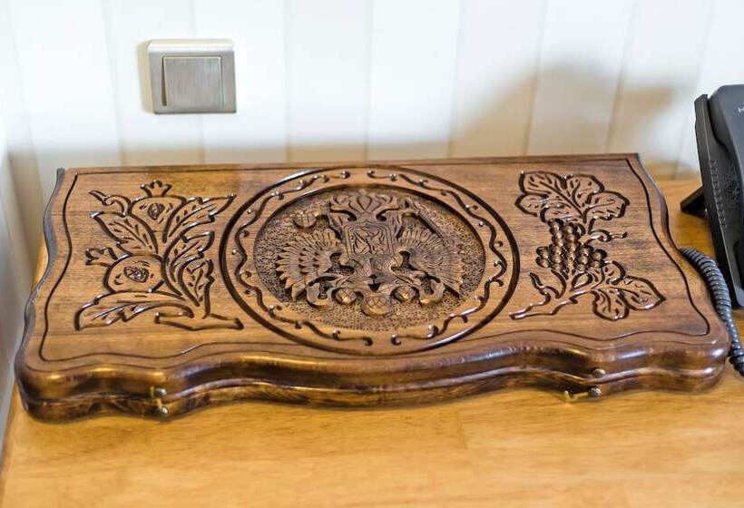 בית מלון כפרי Zolotaya 7