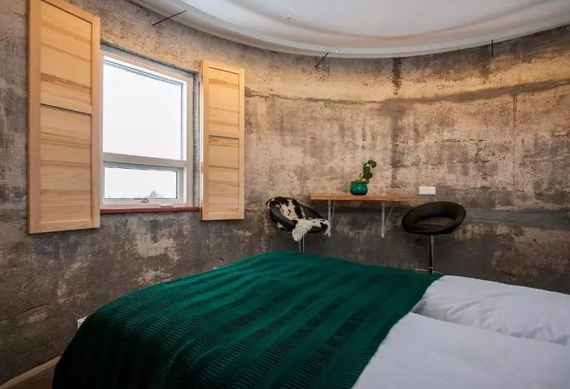 Klettar Tower Iceland