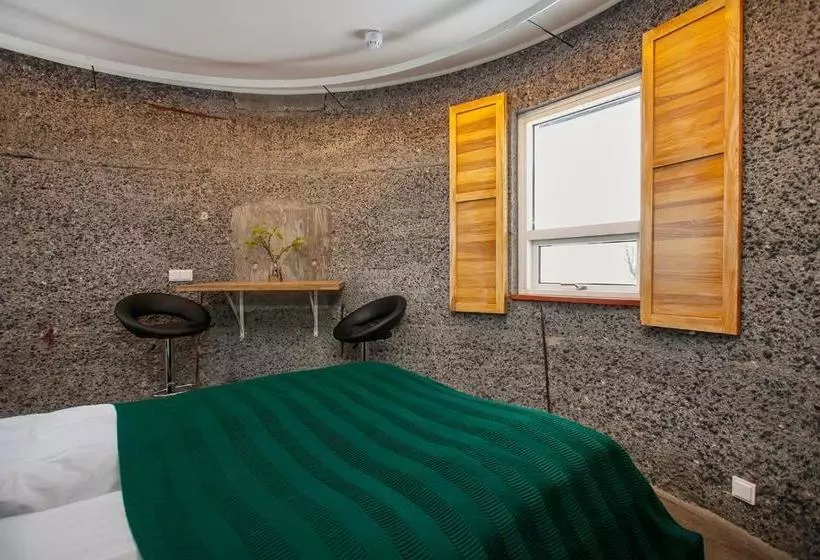 Klettar Tower Iceland