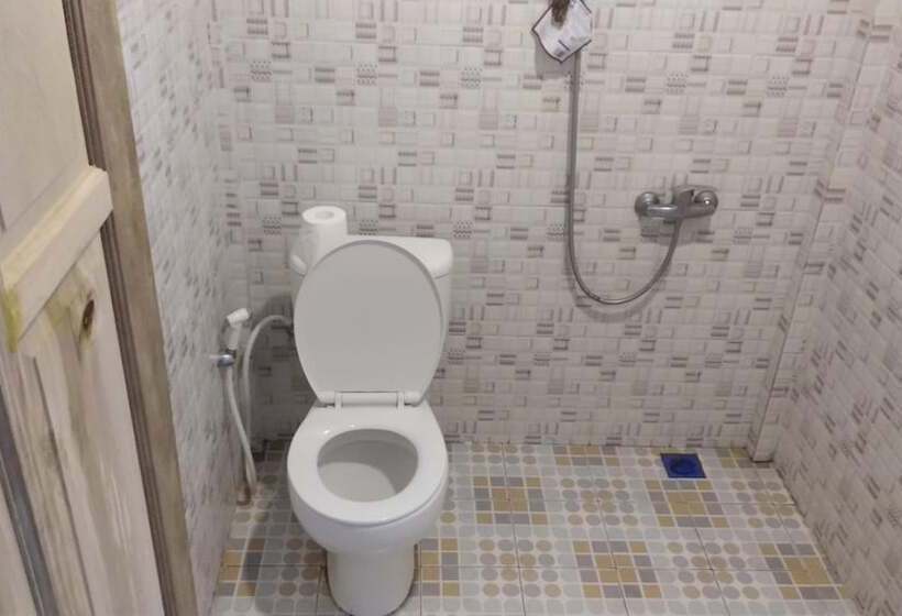 تختخواب و صبحانه Mama Tia Family Homestay