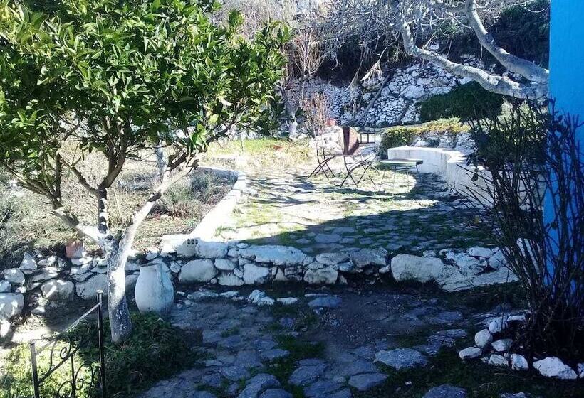 Gite Kalaa Hostel Adults Only