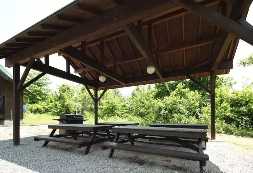 Hotelli Asian Resort Camp Tapa