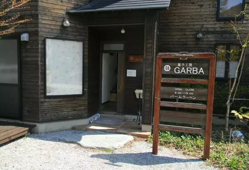 Hotelli Asian Resort Camp Tapa