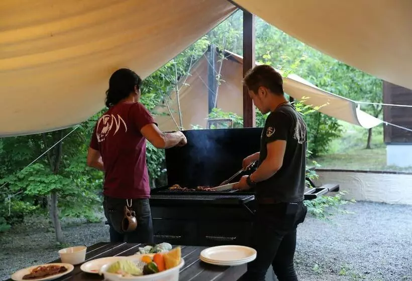 Hotelli Asian Resort Camp Tapa