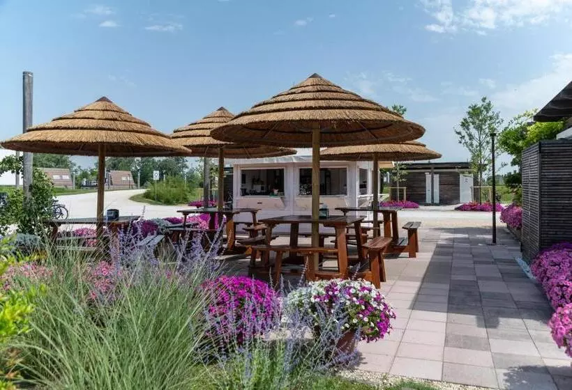 هتل Marina Azzurra Resort