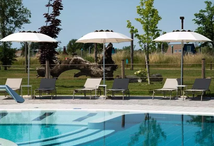 هتل Marina Azzurra Resort