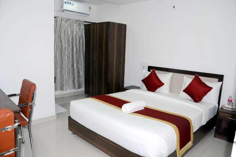 فندق Orange Suites