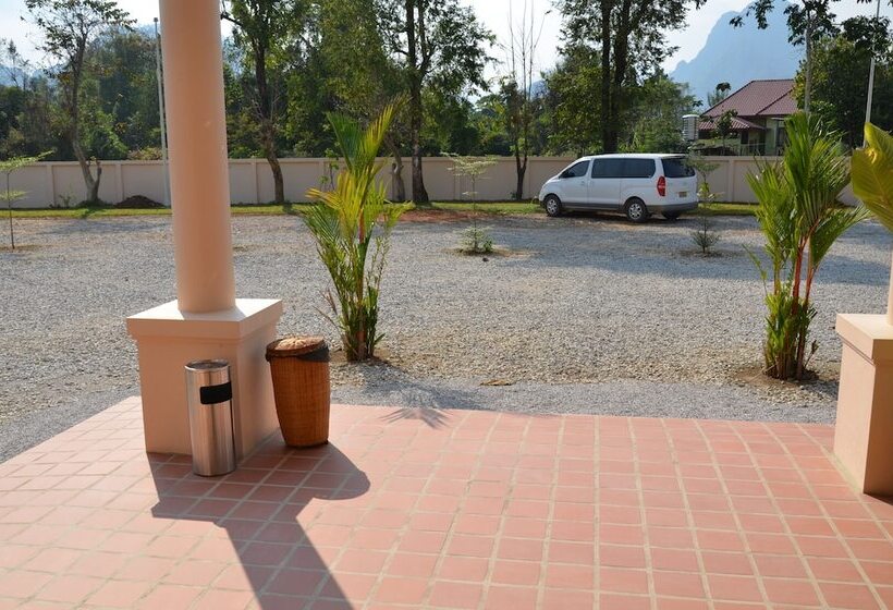 فندق Saksiri Riverside Boutique