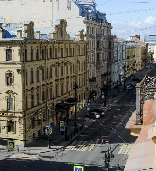 בית מלון כפרי Tchaikovsky House