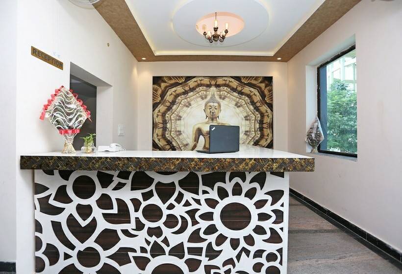 Oyo 23071 Hotel Arman Palace & Banquet