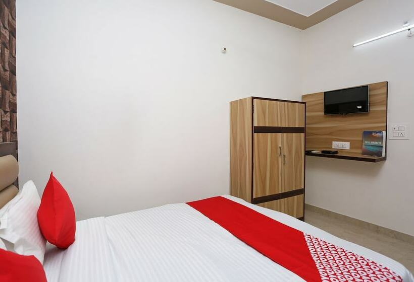 Oyo 23071 Hotel Arman Palace & Banquet