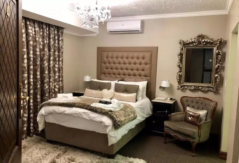 پانسیون Kosmos Lodge
