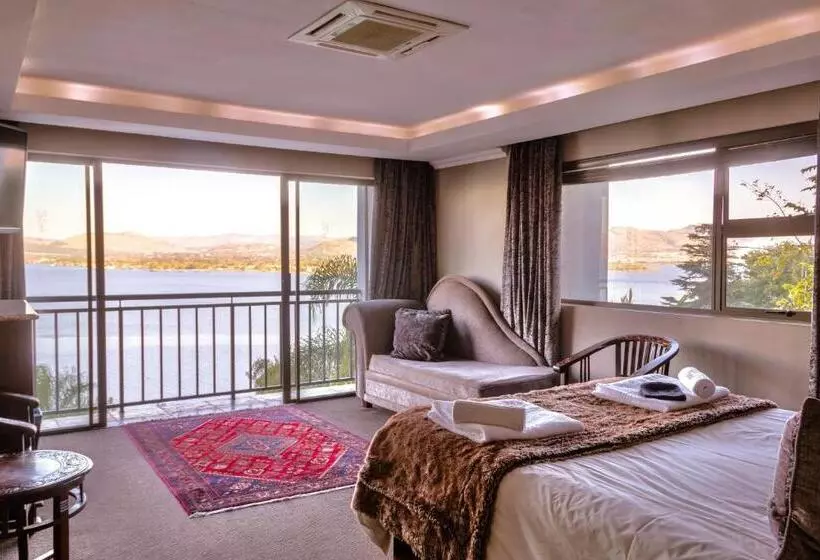 پانسیون Kosmos Lodge