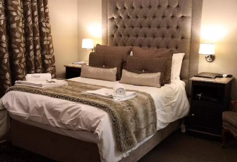 پانسیون Kosmos Lodge
