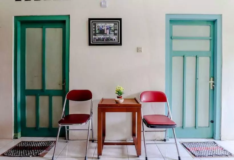ユースホステル Bahagia Sederhana Homestay